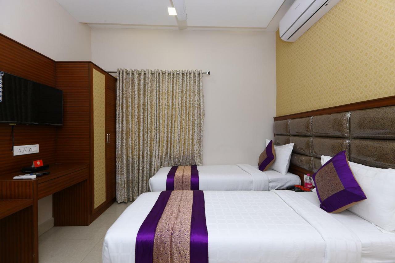 Отель Oyo Flagship 486 Nungambakkam-Greams Road-Apollo Hospital Ченнаи Экстерьер фото