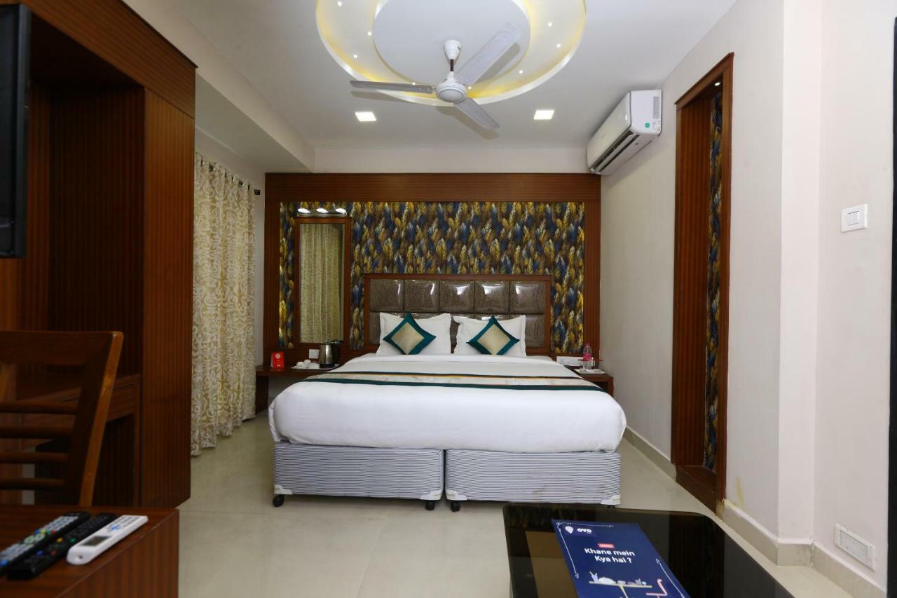 Отель Oyo Flagship 486 Nungambakkam-Greams Road-Apollo Hospital Ченнаи Экстерьер фото